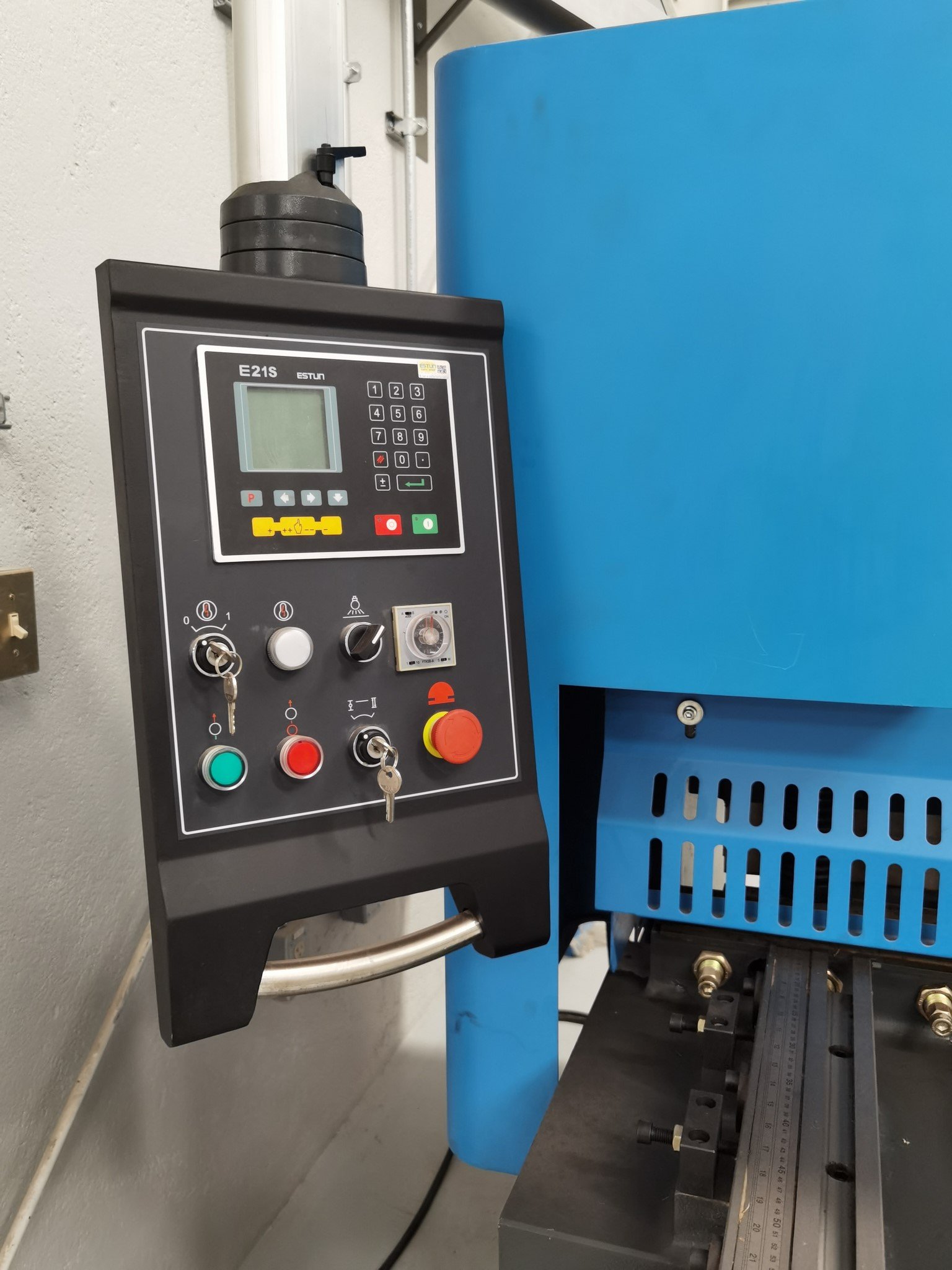 partes cizalla cnc Maintec partes cizalla cnc Maintec